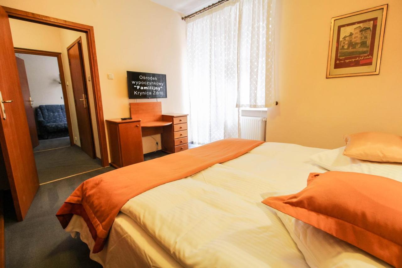 Hotel FAMILIJNY Ośrodek Wypoczynkowo - Rehabilitacyjny Krynica Zdrój Exterior foto