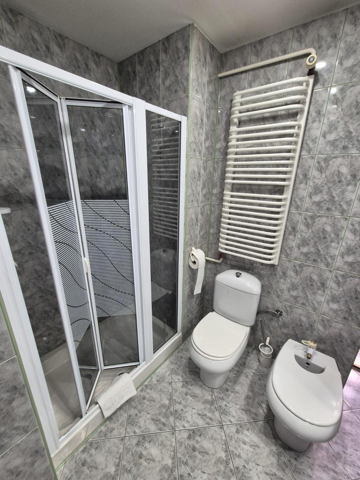 Hotel FAMILIJNY Ośrodek Wypoczynkowo - Rehabilitacyjny Krynica Zdrój Exterior foto