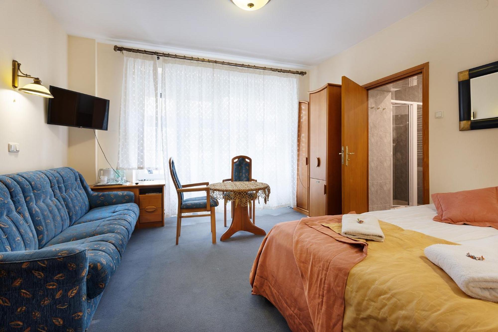 Hotel FAMILIJNY Ośrodek Wypoczynkowo - Rehabilitacyjny Krynica Zdrój Exterior foto